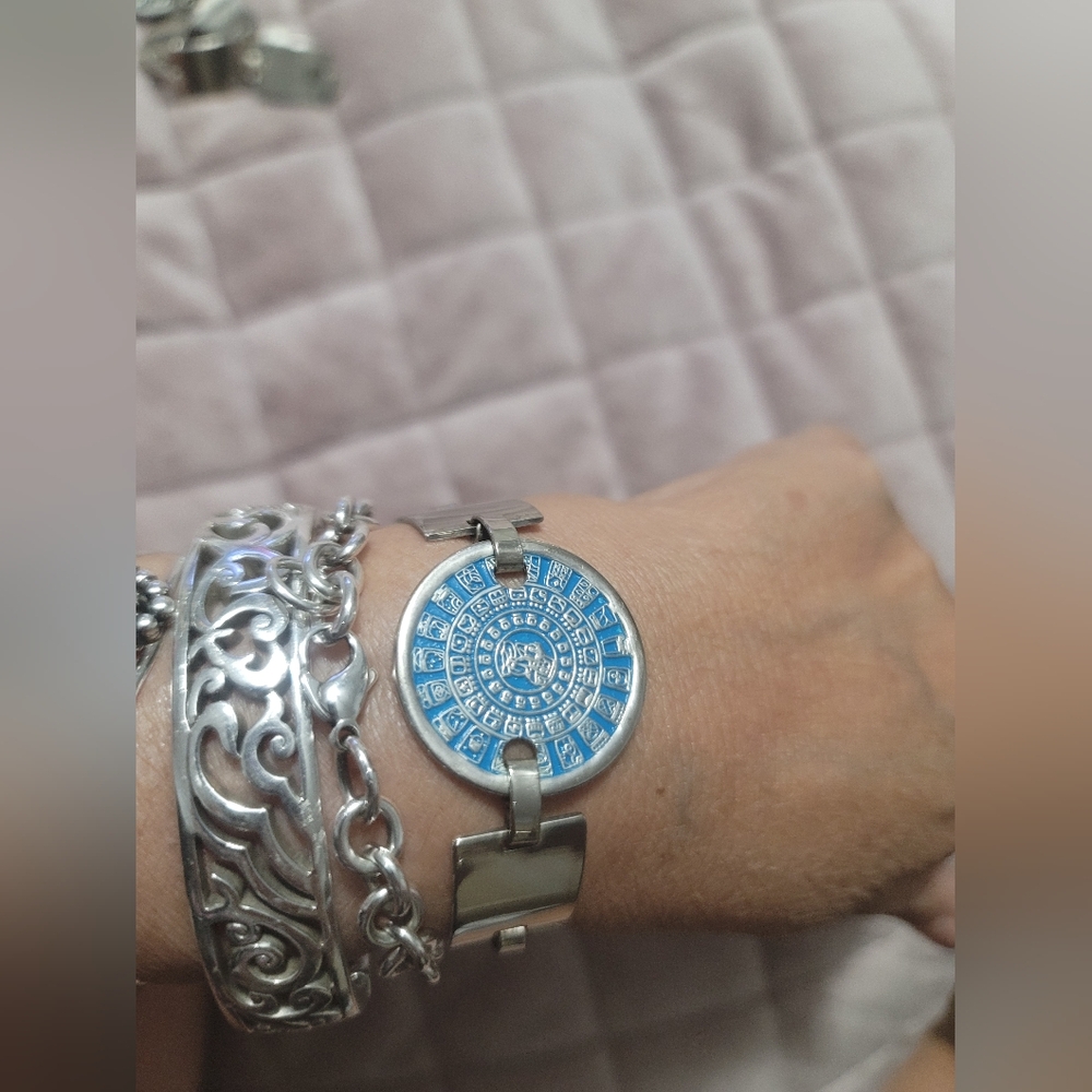 Vintage Sterlling Silver  925 Mexican Aztec MayanCalendar Braclet